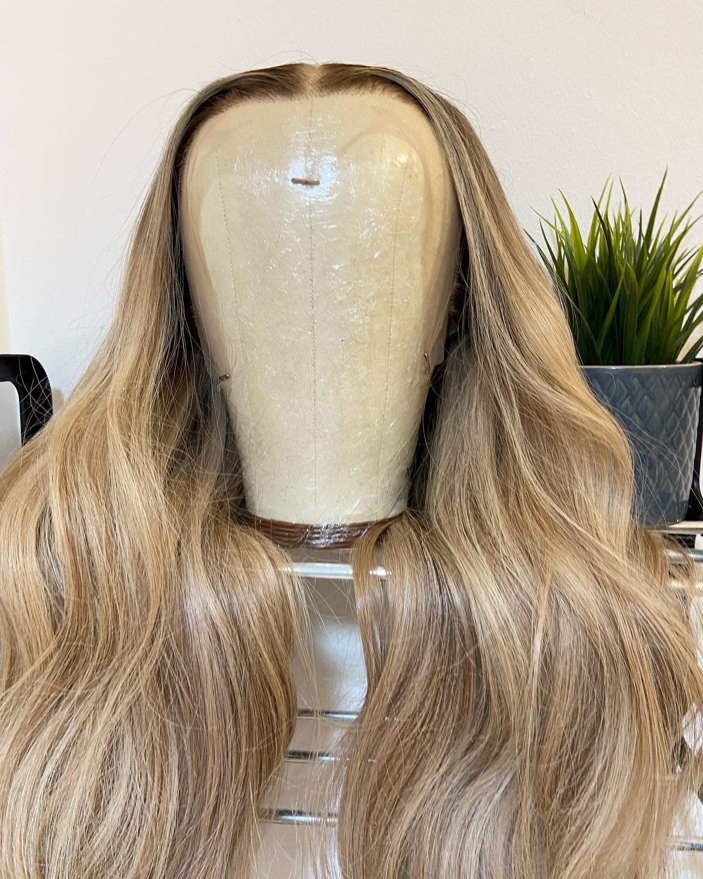 Beige Blonde Highlights